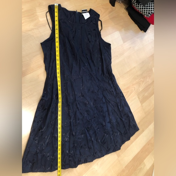 Beautifulful Asian-themed dress by Fashion Bug, size 18w - Picture 4 of 7